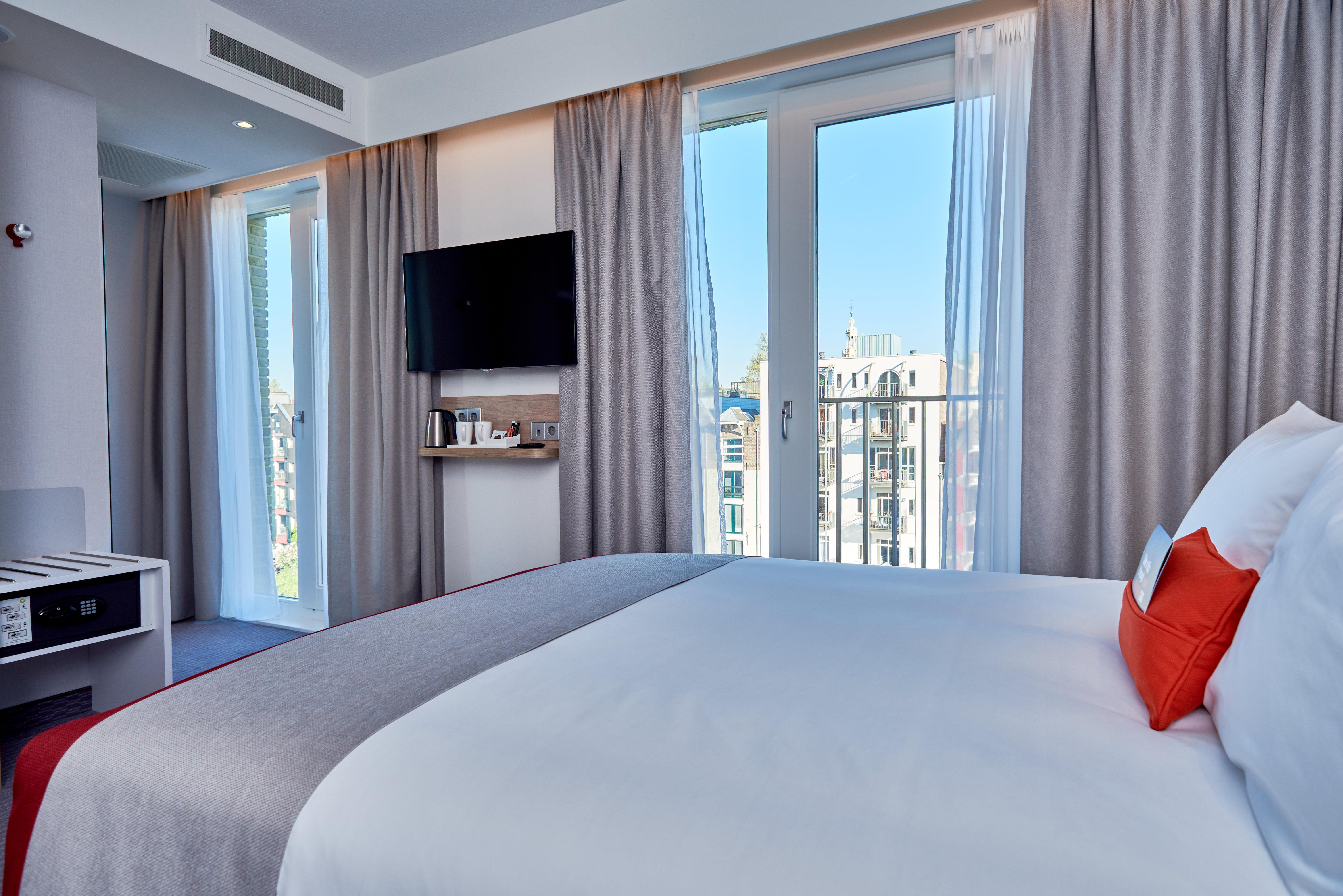 Holiday Inn Express Amsterdam - City Hall By Ihg Ngoại thất bức ảnh